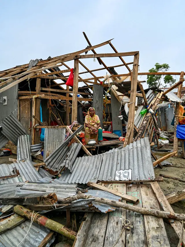 Topan Remal Terjang Bangladesh-India