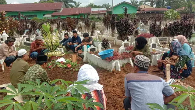 Pemakaman Novi Amelia di Tebing Tinggi