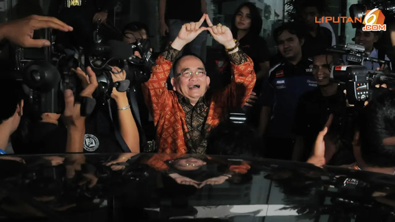 5foto-ruhut-sitompul-131115a.jpg