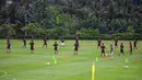 Sesi latihan pertama ini baru diikuti 23 pemain dari total 32 pemain yang dipanggil. (Bola.com/Alit Binawan)