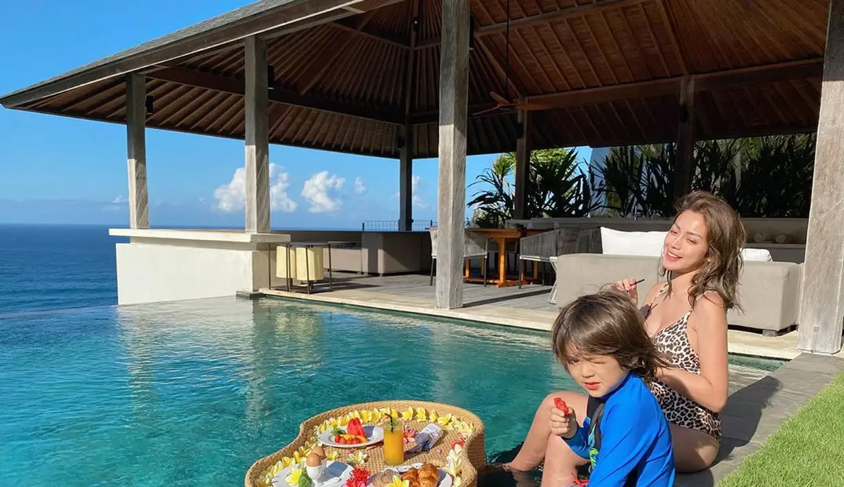 Jessica Iskandar (Instagram/inijedar)