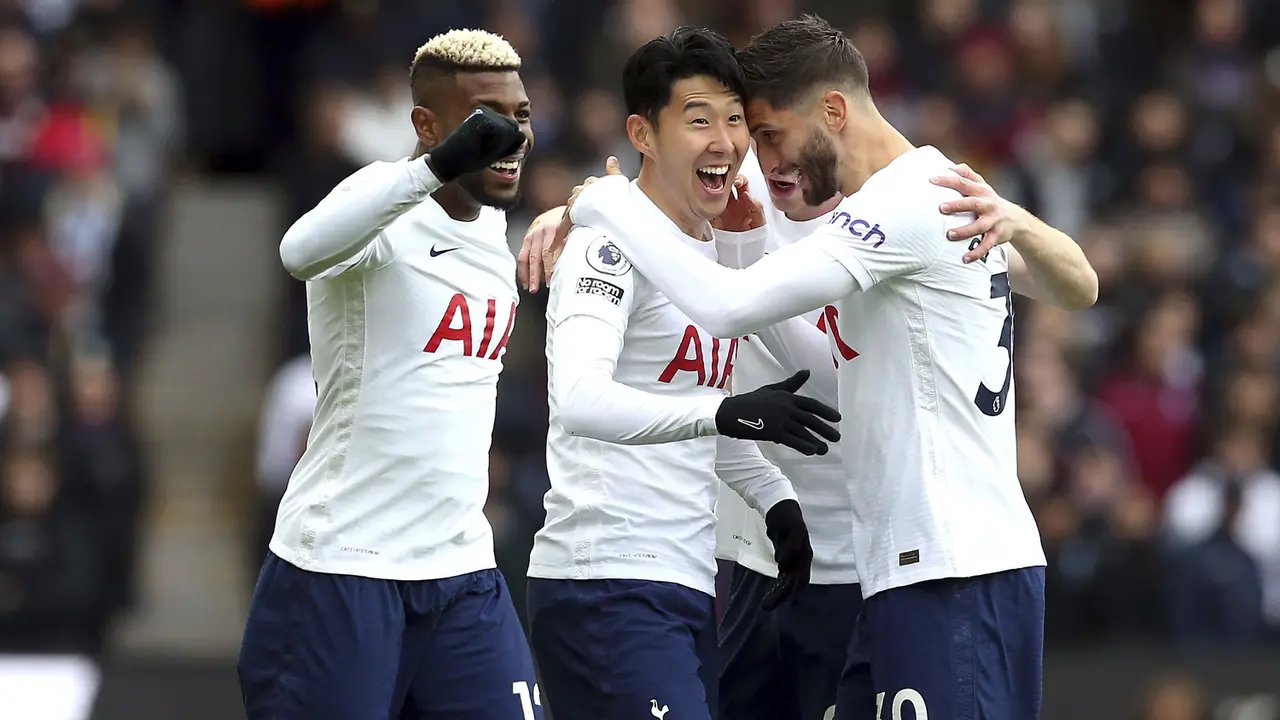 Foto: 5 Kemenangan Terbesar Tottenham Hotspur di Liga Inggris sejak Dibesut Antonio Conte
