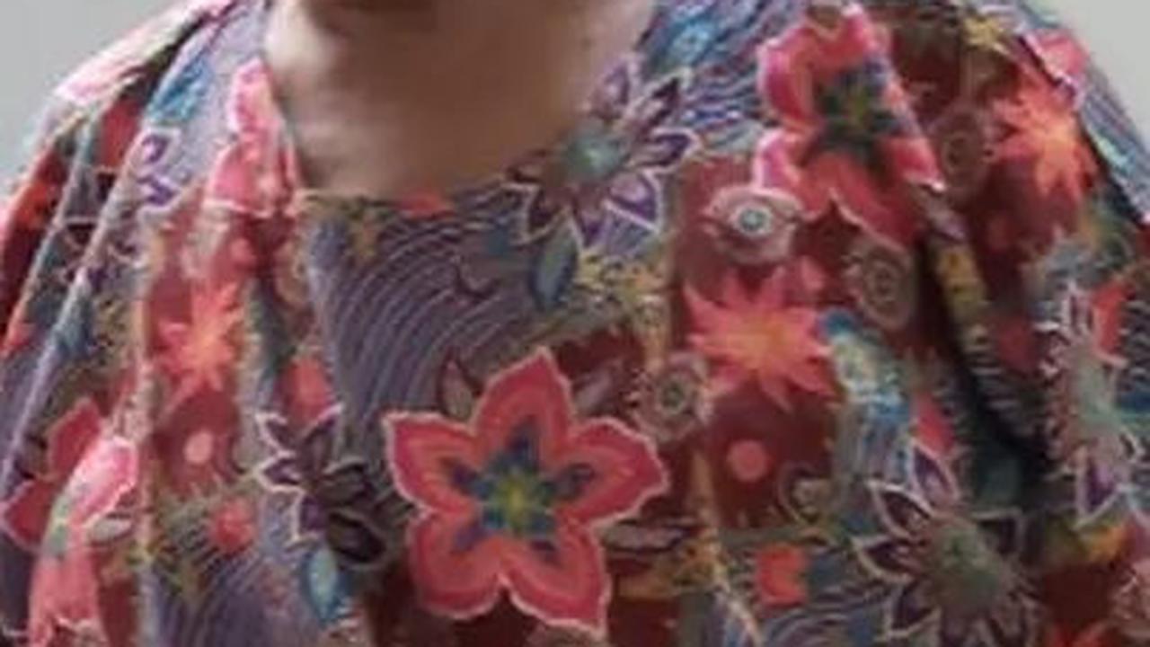 Masih Produksi Kue Keranjang di Usia 71 Tahun, Lansia Ini Ceritakan Pasang Surut Usahanya