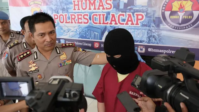 Bandar Psikotropika Menyaru Jadi Penjual Obat Herbal di Cilacap