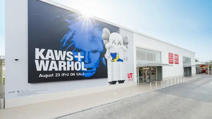 Kolaborasi UNIQLO dan KAWS + Warhol