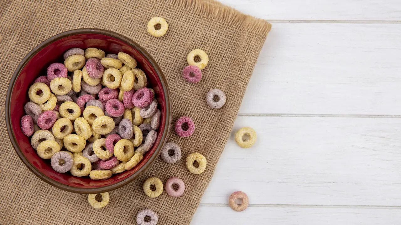Bosan dengan Snack Biasa? Pilih Camilan Sehat ini, Bisa Jadi Kunci Energi Harian! (Foto: Freepik/stockking)