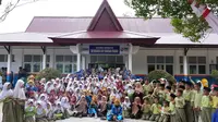 Belajar Makin Nyaman, SDN 001 Sungai Pagar Riau Dapat Bantuan Renovasi dari BRI Peduli