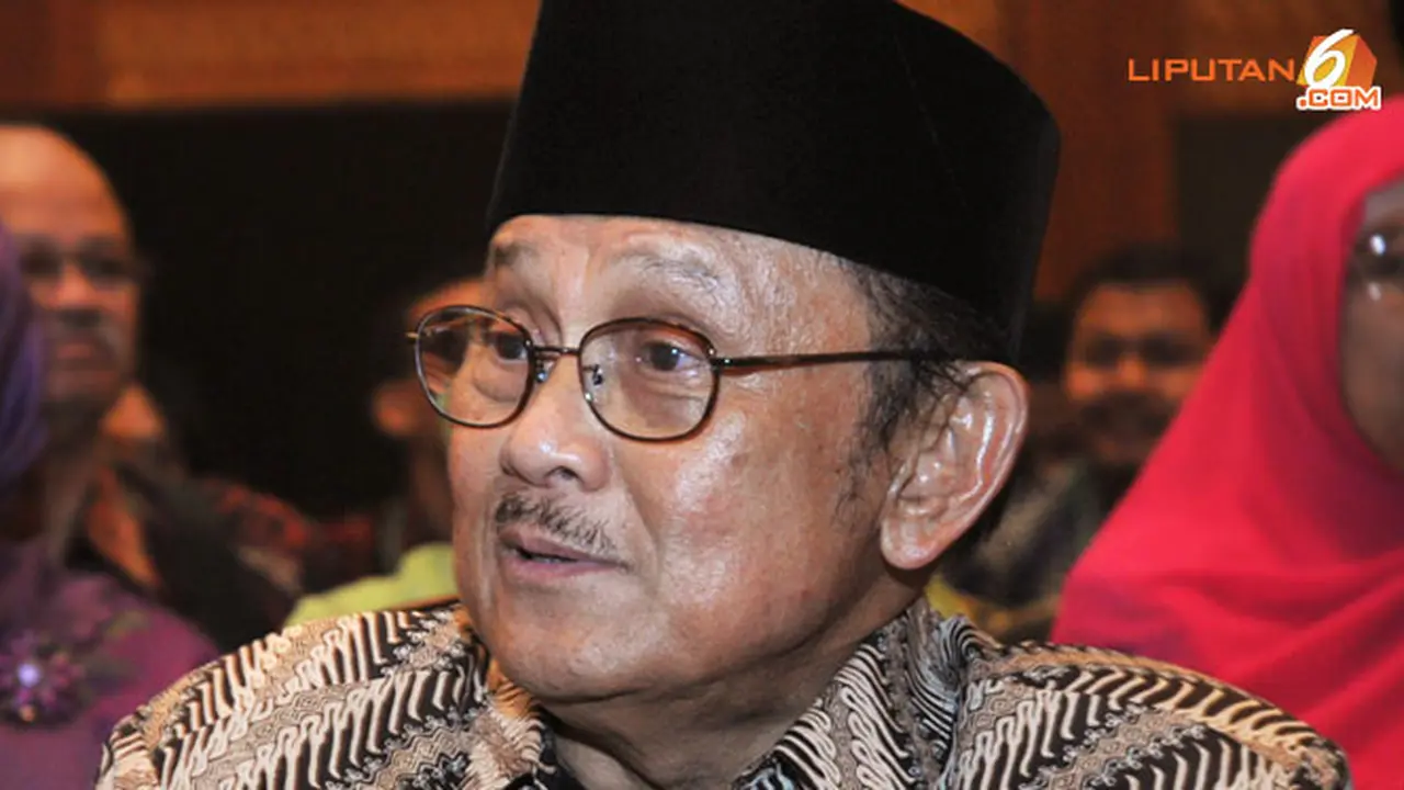 bj-habibie130224c.jpg