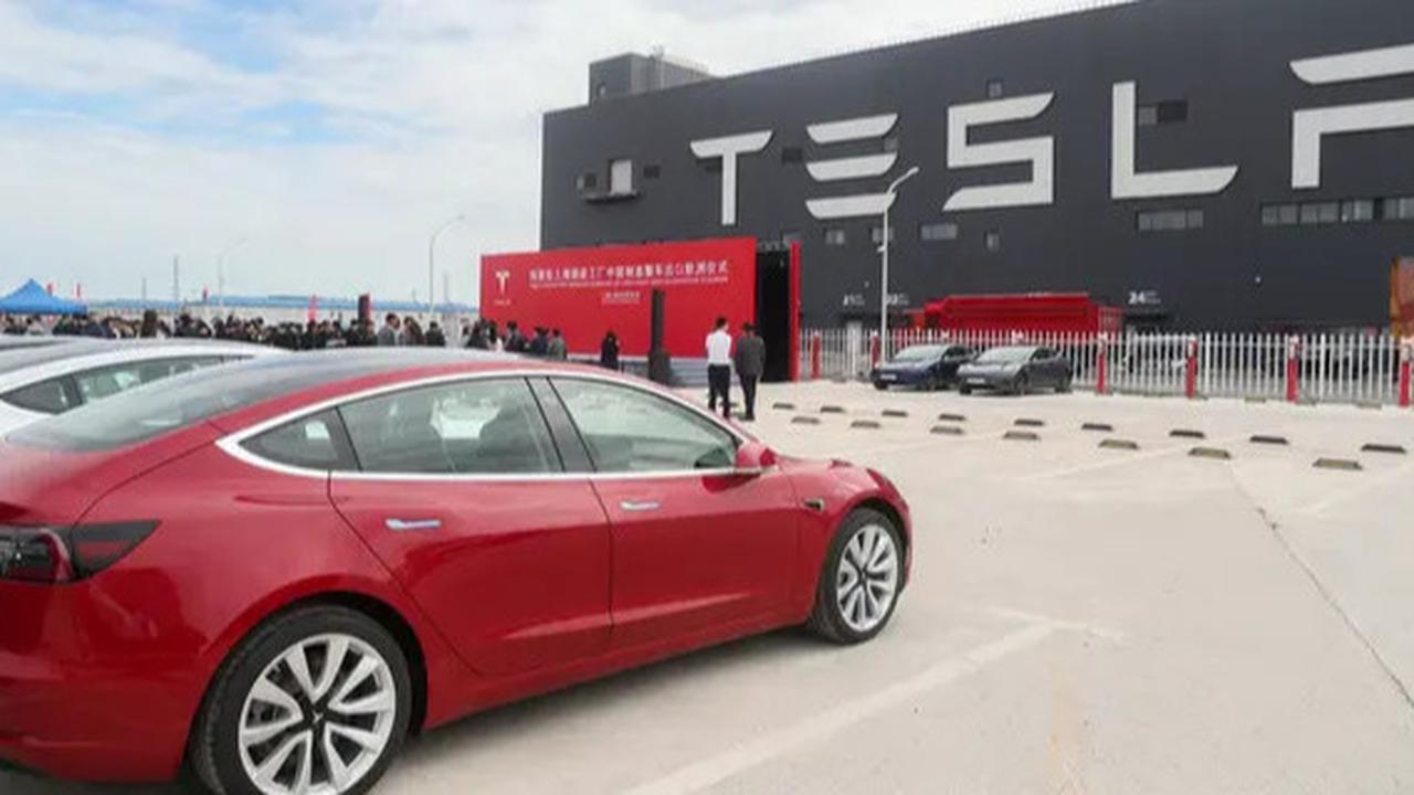 Kejayaan Tesla Runtuh, Mencatat Penjualan Terendah dan Tersalip oleh Xiaomi