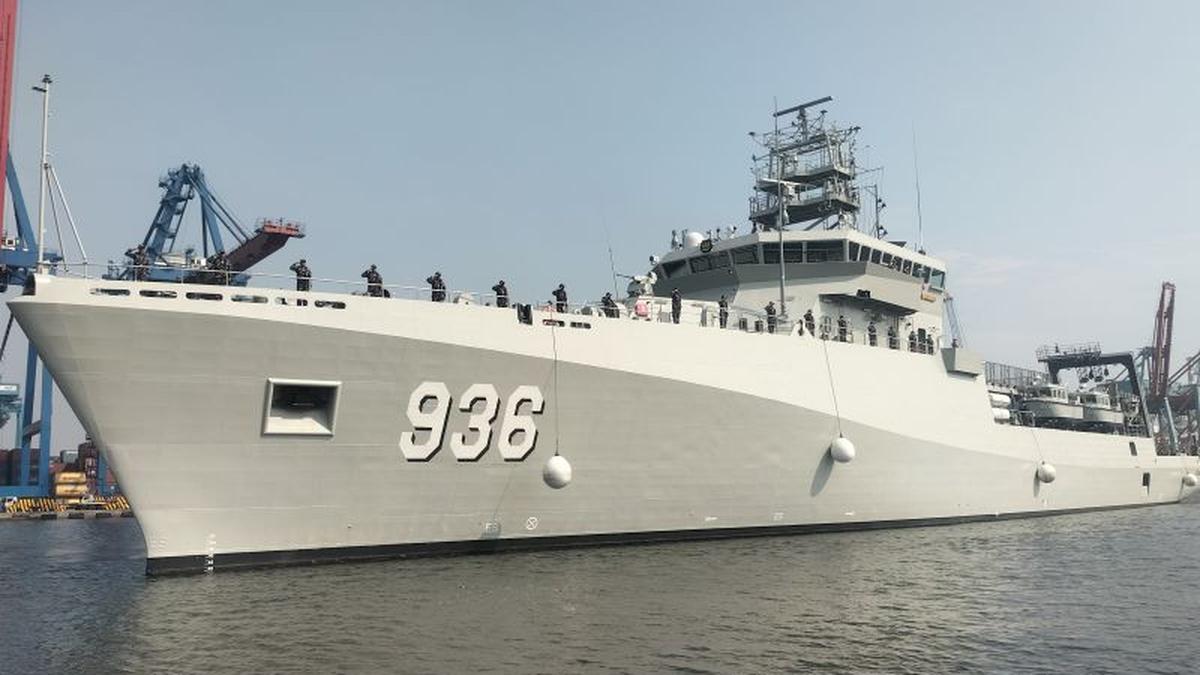 KRI Canopus-936, Submarine Rescue Pertama Milik Indonesia Akhirnya Tiba