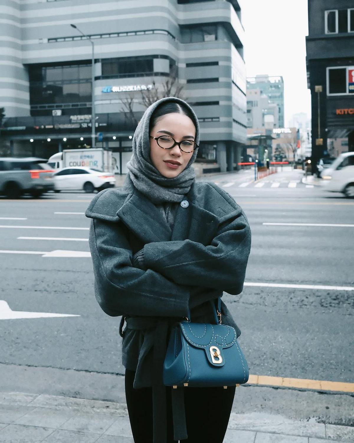 Potret Cantik Alyssa Daguise di Korea Selatan, Outfitnya Tak Pernah Gagal