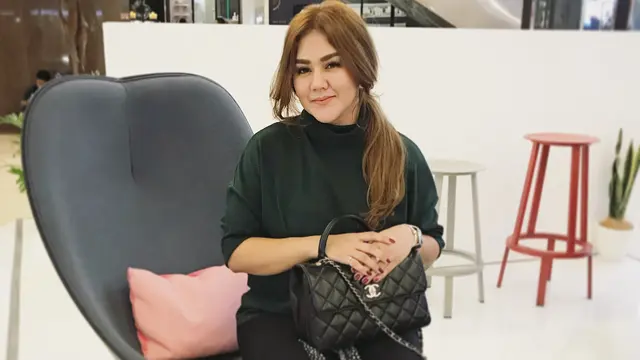 [Bintang] Sissy Priscillia