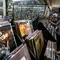 11 Rekomendasi Tempat Beli Vinyl dan Kaset Lawas di Blok M 2026, Panduan Lengkap Pemburu Rilisan Fisik