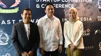 Anis Uzzaman, Triawan Munaf dan Diajeng Lestari  Pada Temu Media Startup World Cup Indonesia