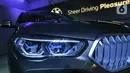 Desain lampu laserlight all-new BMW X6 saat peluncuran di German Centre BSD, Tangerang Selatan. Hadir dengan BMW Laserlight sebagai standar, sementara Selective Beam mengoptimalkan fungsi lampu jauh yang tidak menyilaukan pengendara lain dengan jangkauan hingga 530 m. (Liputan6.com/Fery Pradolo)