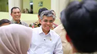 Uang Saku untuk Peserta Magang Naik, Ini Pesan Menaker Yassierli