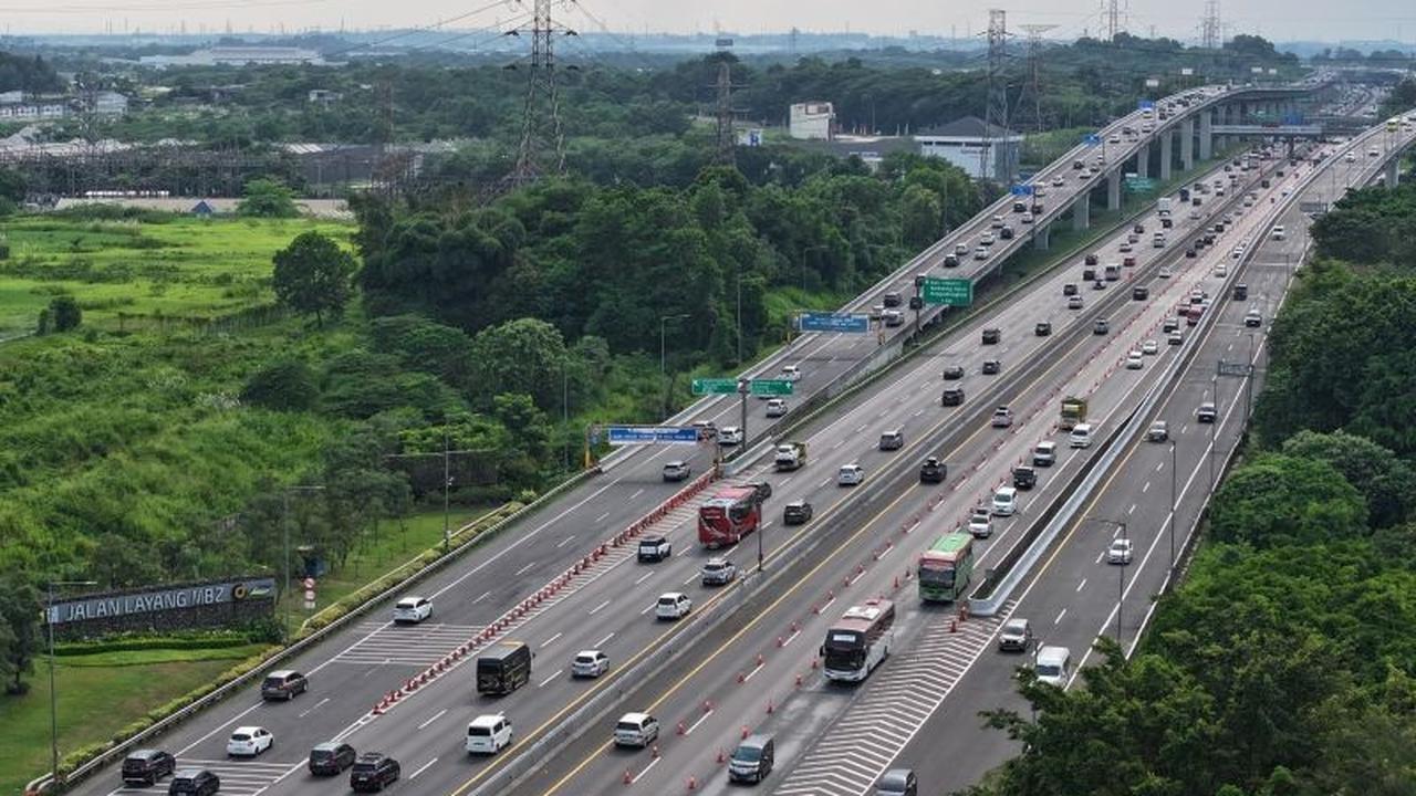 Puluhan Ribu Kendaraan Padati Jalan Layang MBZ, Arus Balik Lebaran Menuju Jakarta Masih Tinggi