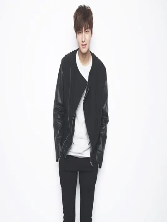 Para netizen juga berpendapat hubungan asmara Suzy dan Lee Min Ho tengah dalam masalah besar. (soompi/Bintang.com)