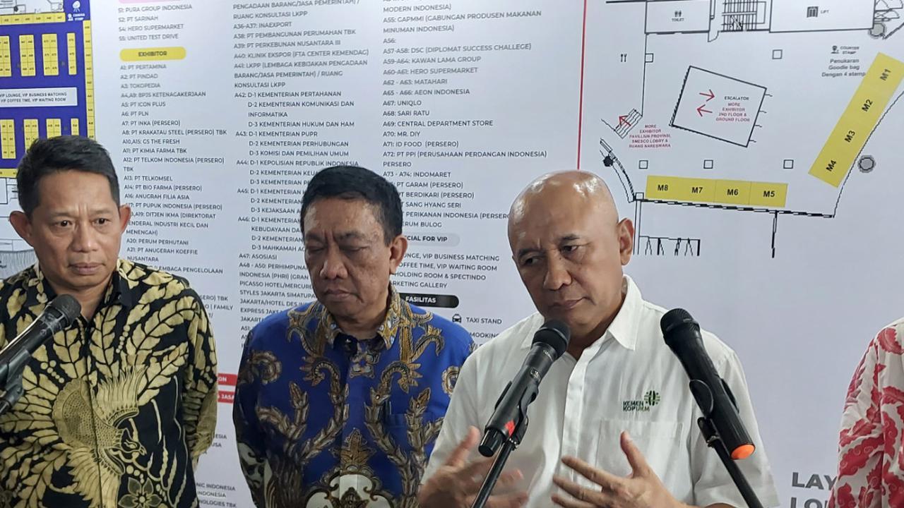 "Kita akan coba koordinasi ke depan," kata Teten.