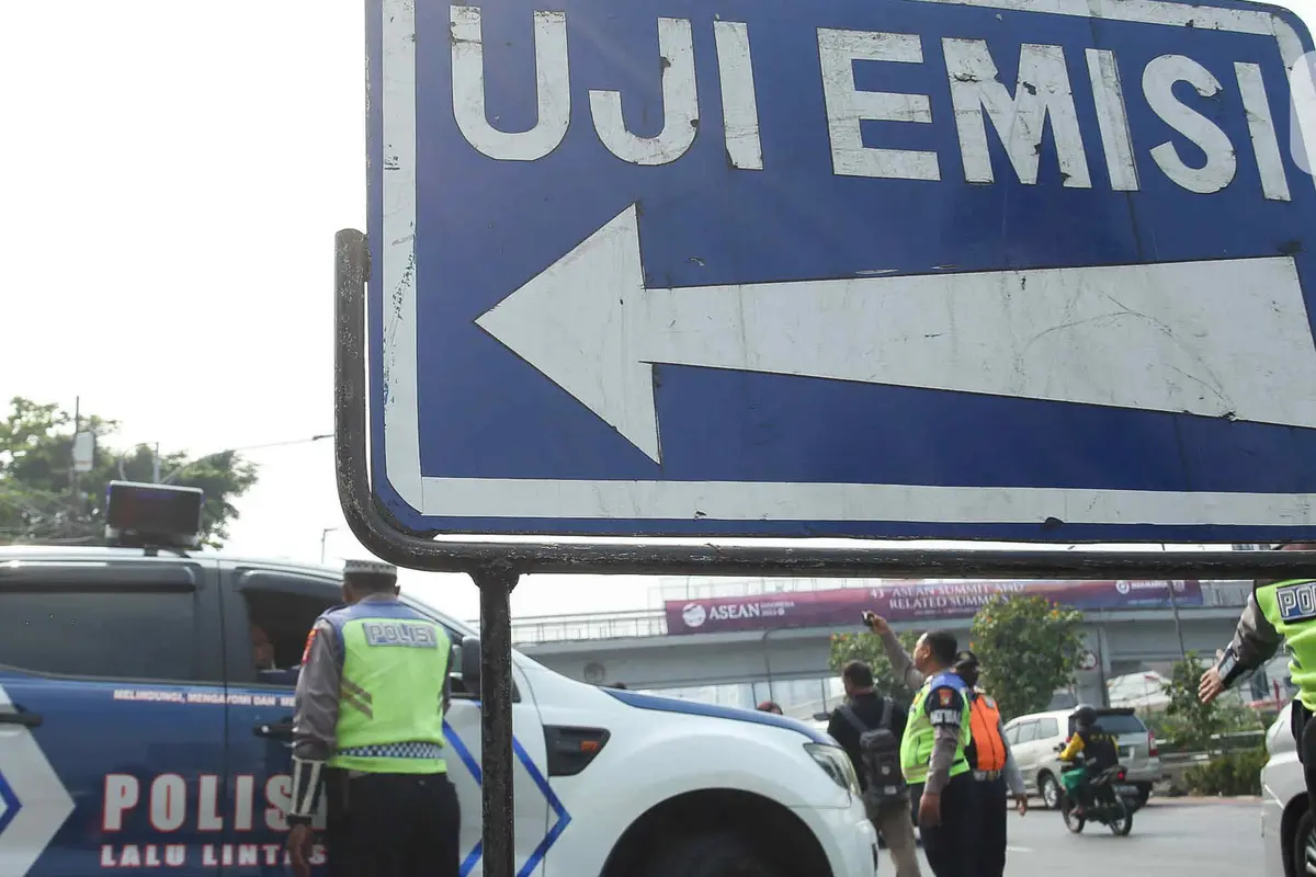 Uji Emisi Kendaraan Polri