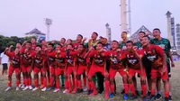 Tim sepak bola Kelas Khusus Olahraga (KKO) Kota Surakarta keluar sebagai juara Piala Menpora U-14 2019. (Bola.com/Vincentius Atmaja)