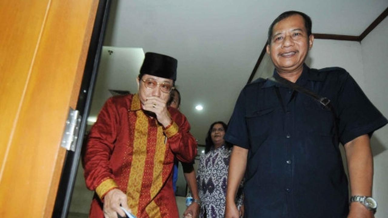 Waryono Karno bacakan nota pembelaan atas tuntutan JPU