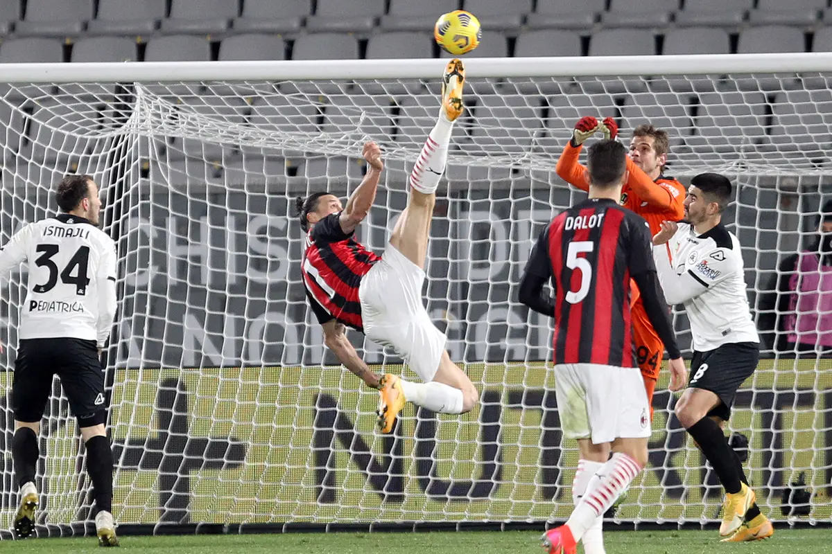 AC Milan Dipermalukan Spezia 2-0