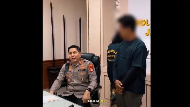 Kapolres Metro Jakarta Timur Kombes Alfian Nurrizal bersama pemilik wedding organizer (WO) Marwah sepasang suami istri (pasutri) RM dan ER.