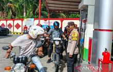 BPKN Imbau Masyarakat Tenang, Hindari Panic Buying BBM di Tengah Isu Konflik Global