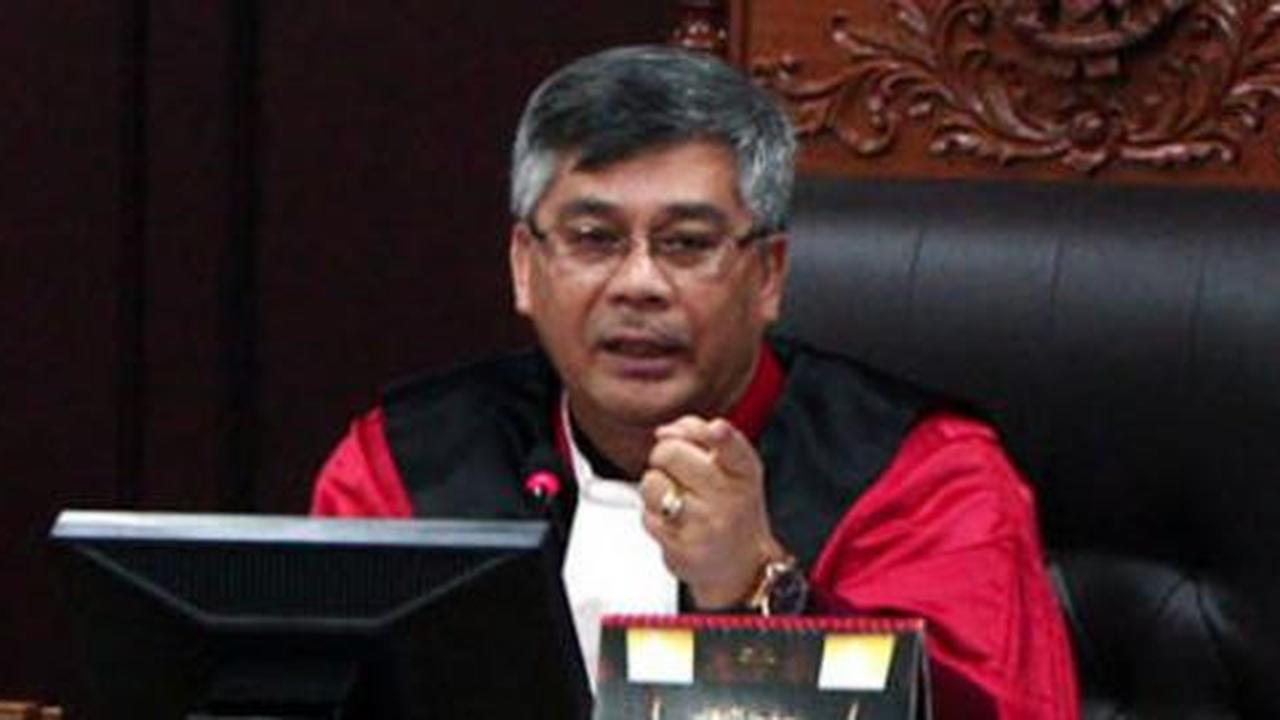 Hakim MK bela Daming Sunusi soal pernyataan perkosaan