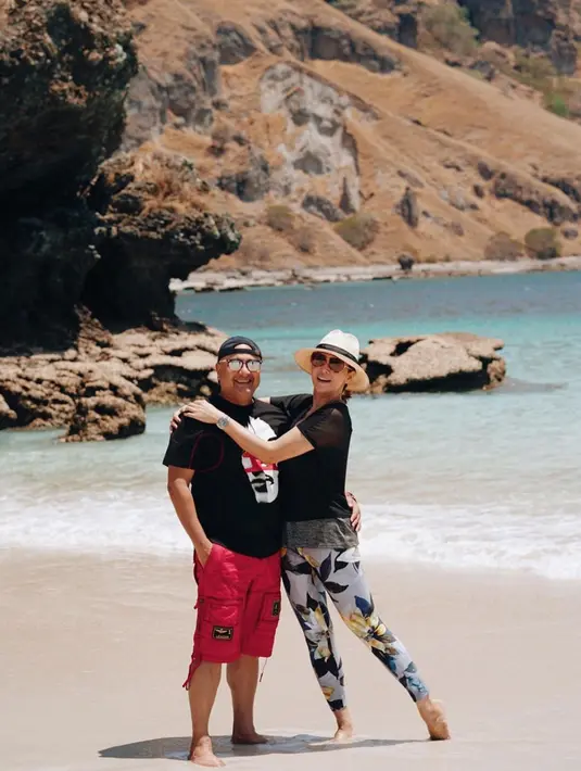 Maia Estianty dan Irwan Mussry (Instagram/maiaestiantyreal)