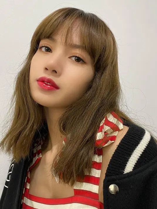 (Instagram/lalalalisa_m)