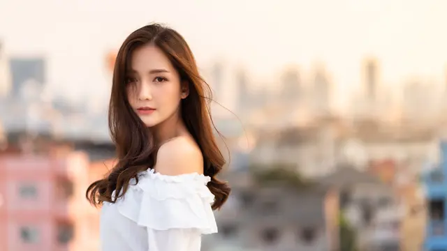 wanita juni pesona diri dikagumi