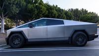 Texas Man Arrested After Driving Tesla Cybertruck into Lake to Test 'Wade Mode'