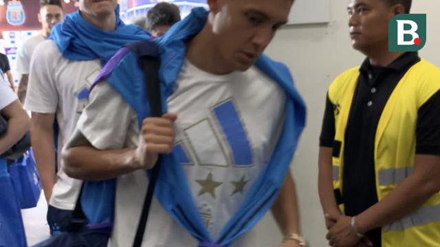 Suasana mix zone Stadion Utama Gelora Bung Karno usai pertandingan antar Timnas Indonesia kontra Argentina, Senin (19/6/2023) malam.