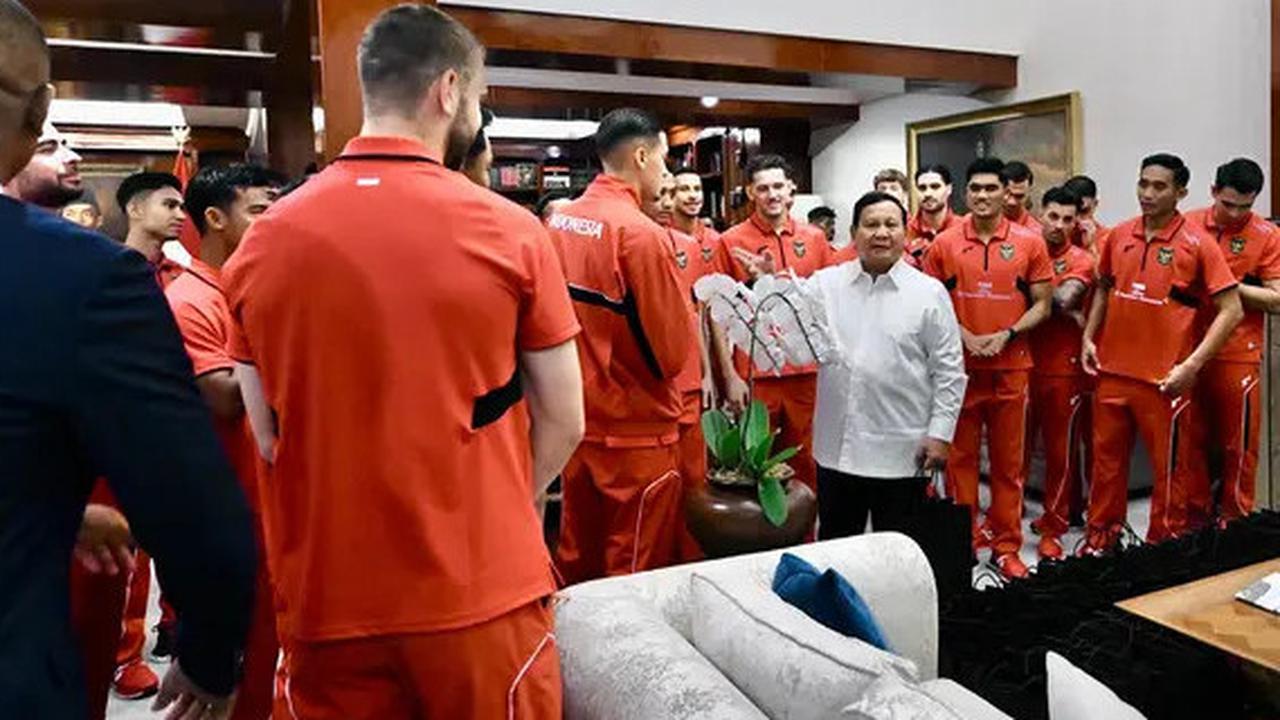 VIDEO: Terungkap Asal-usul Duit Prabowo Beli Jam Rolex Mewah untuk Pemain Timnas Indonesia