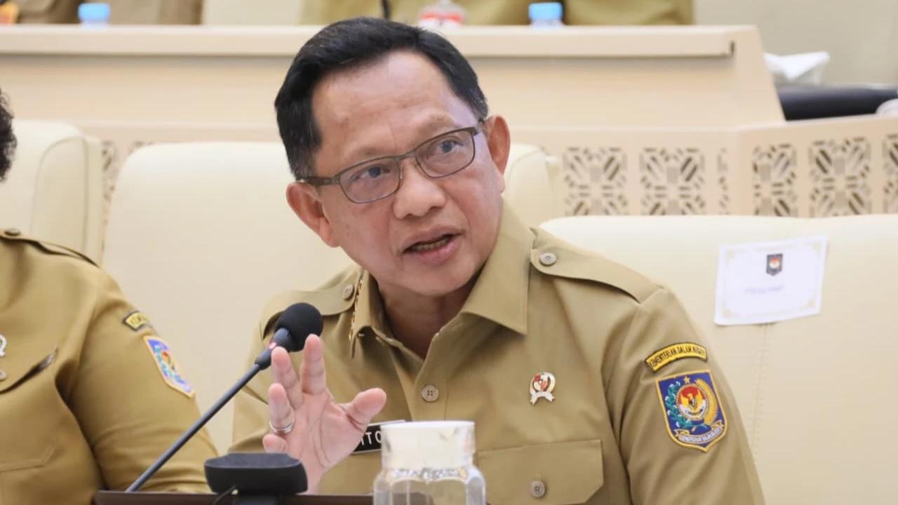 Rapat dengan DPR, Mendagri Jelaskan Capaian Kinerja Strategis Kemendagri
