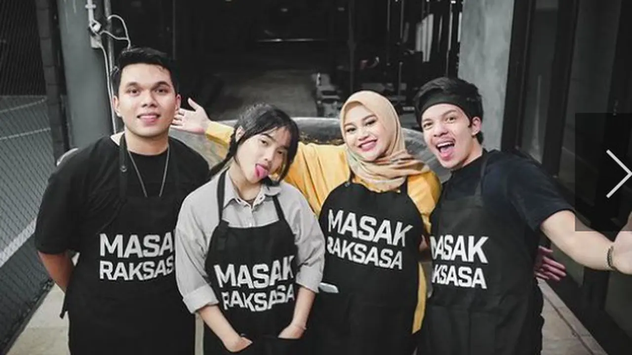 Keberadaan Fuji di ultah Atta Halilintar dipertanyakan netizen