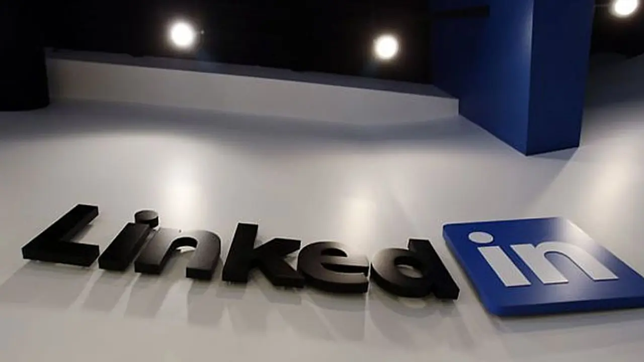linkedin-131215b.jpg