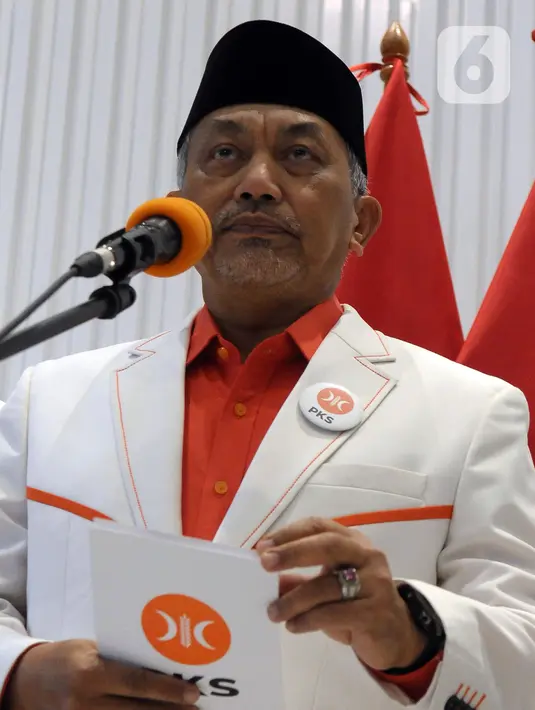 "Adapun rekomendasi nama Bapak Abdul Muhaimin Iskandar sebagai bakal calon wakil presiden, Insya Allah akan diusulkan untuk dibahas pada musyawarah Majelis Syuro Partai Keadilan Sejahtera," ujarnya. (merdeka.com/Imam Buhori)