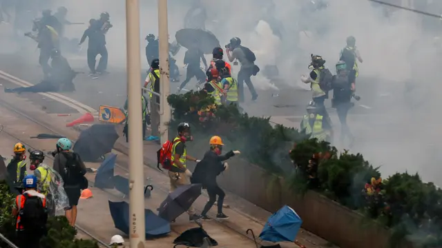 Jelang HUT China, Demo Hong Kong Kian Panas