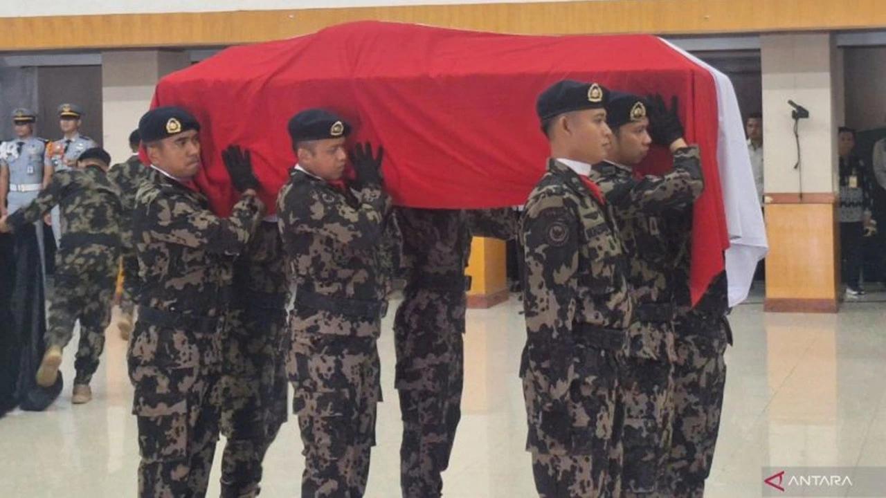 Cerita Keluarga Ikut Pencarian Deden Maulana Pegawai KKP Korban Kecelakaan Pesawat ATR 42-500