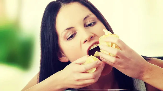 4 Trik Agar Makan Tak Terlalu Banyak Saat Diet