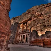 Menyaksikan sendiri kemegahan 7 tempat paling besar yang pernah ditemukan di Bumi.