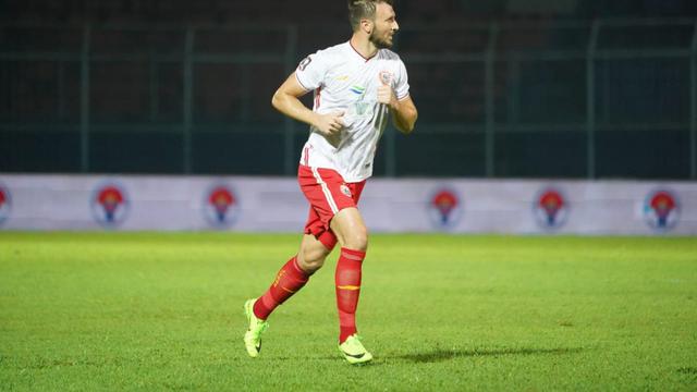 Bek Persija Jakarta, Marco Motta.