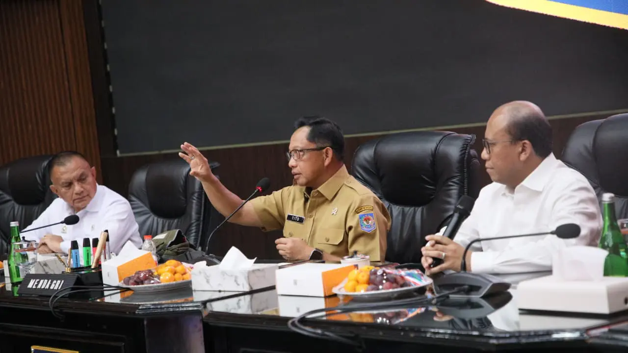 Stok Beras Nasional Aman, Mendagri Paparkan Penyaluran Bantuan Pangan bagi Daerah Bencana