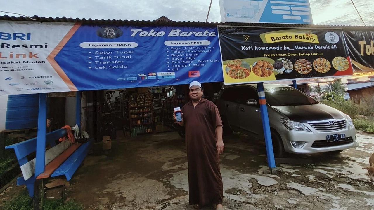 Muhammad Yusuf, mitra AgenBRILink yang beroperasi di Desa Liangbunyu, Kecamatan Sebatik Barat, Kabupaten Nunukan, Kalimantan Utara