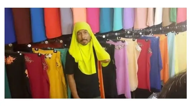 Cara Orang Berjualan Ini Bikin Kaget dan Tepuk Jidat