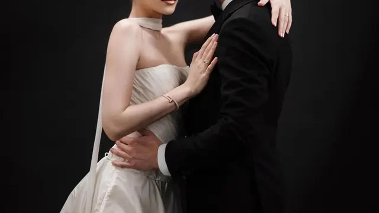 Jelang Pernikahan, Ini Potret Prewedding Al Ghazali dan Alyssa dengan Tuxedo Hitam serta Gaun Putih yang Elegan