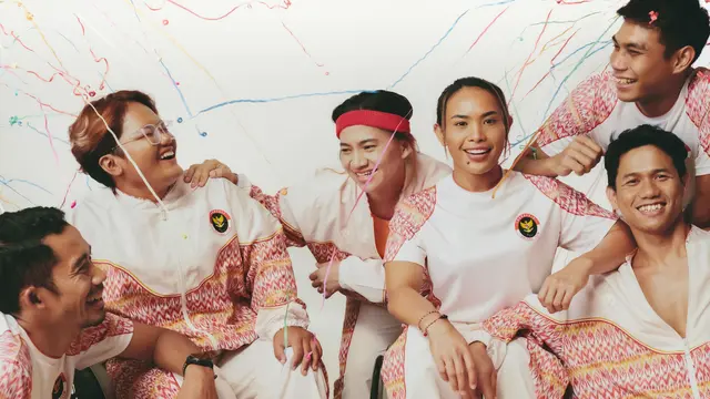 Semangat Bhineka Tunggal Ika pada Kostum Kontingen Paralimpik Indonesia di Paris 2024 Karya Didiet Maulana
